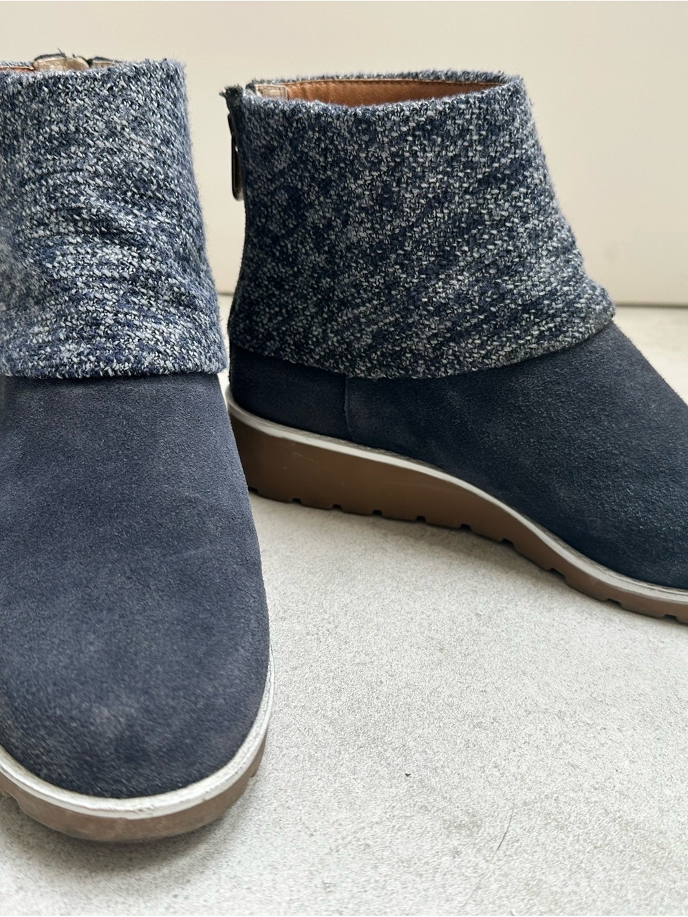 Women’s Adrienne Vittadini Ankle Boots - Navy Suede